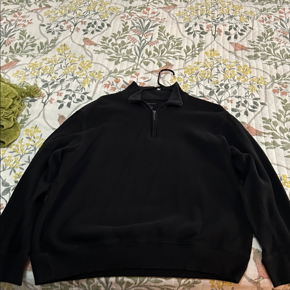 Van Heusen Men's Black Quarter Zip Sweater